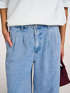 Alix The Label | Jeans | Loose