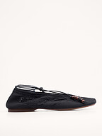 Alohas | Shoes | Ballet flats and Loafers