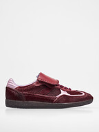 Alohas | Shoes | Sneakers