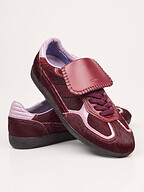 Alohas | Shoes | Sneakers