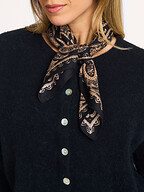 Bow19 | Accessories | Scarves