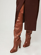 Brown Dot. | Shoes | Boots