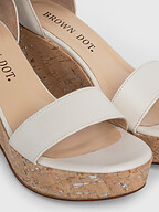 Brown Dot. | Shoes | Sandals