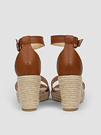 Brown Dot. | Shoes | Sandals