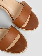 Brown Dot. | Shoes | Sandals