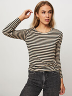 By Bar | Tops and Blouses | T-shirts