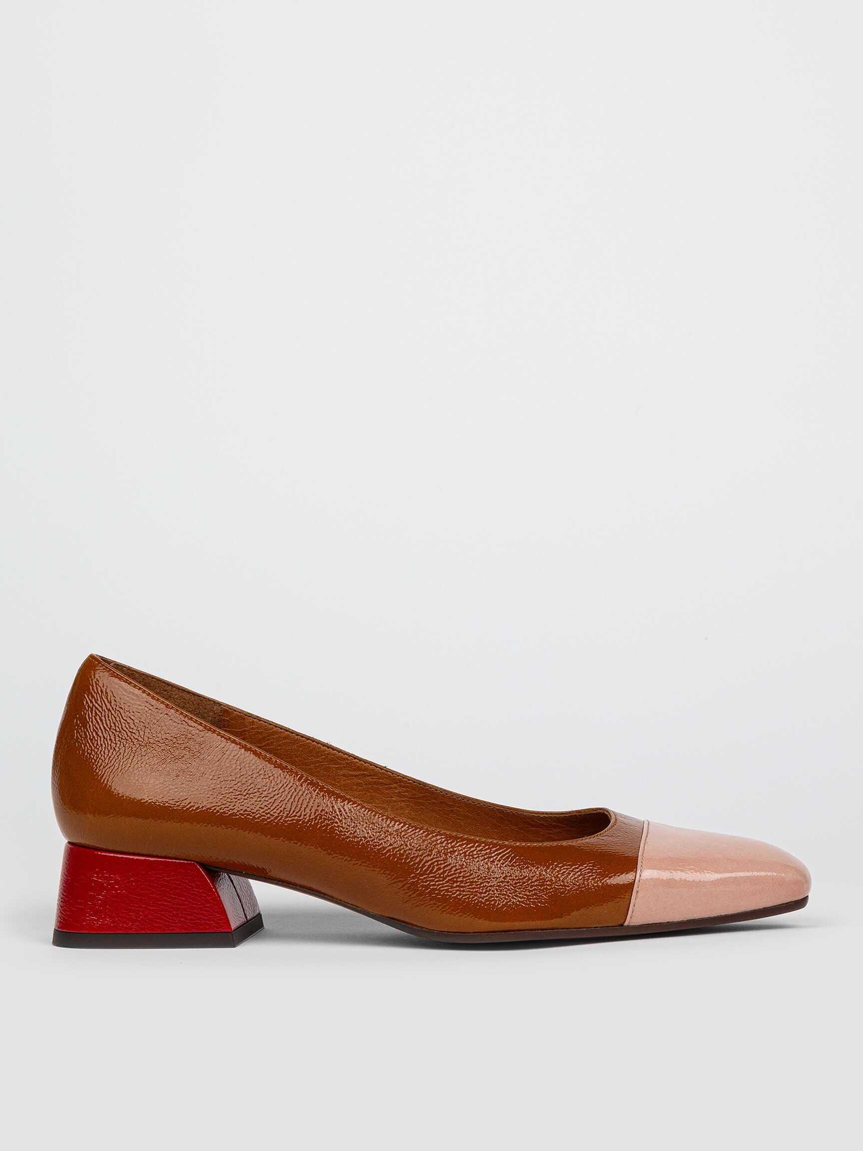 Hailu patent leather pumps