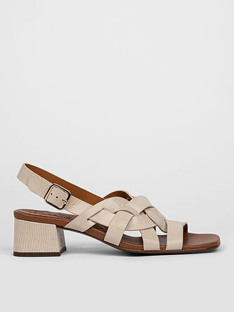 Quirino leather sandals with relief