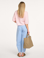 Second Female | Truien en Vesten | Vesten