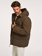 Closed | Jassen | Gewatteerde jassen