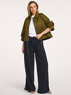 Closed | Jassen | Jacks