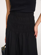 Closed | Skirts | Skirts