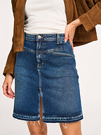 Closed | Skirts | Skirts