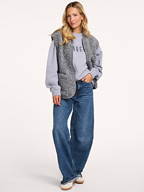 Club L’avenir | Truien en Vesten | Sweaters en hoodies