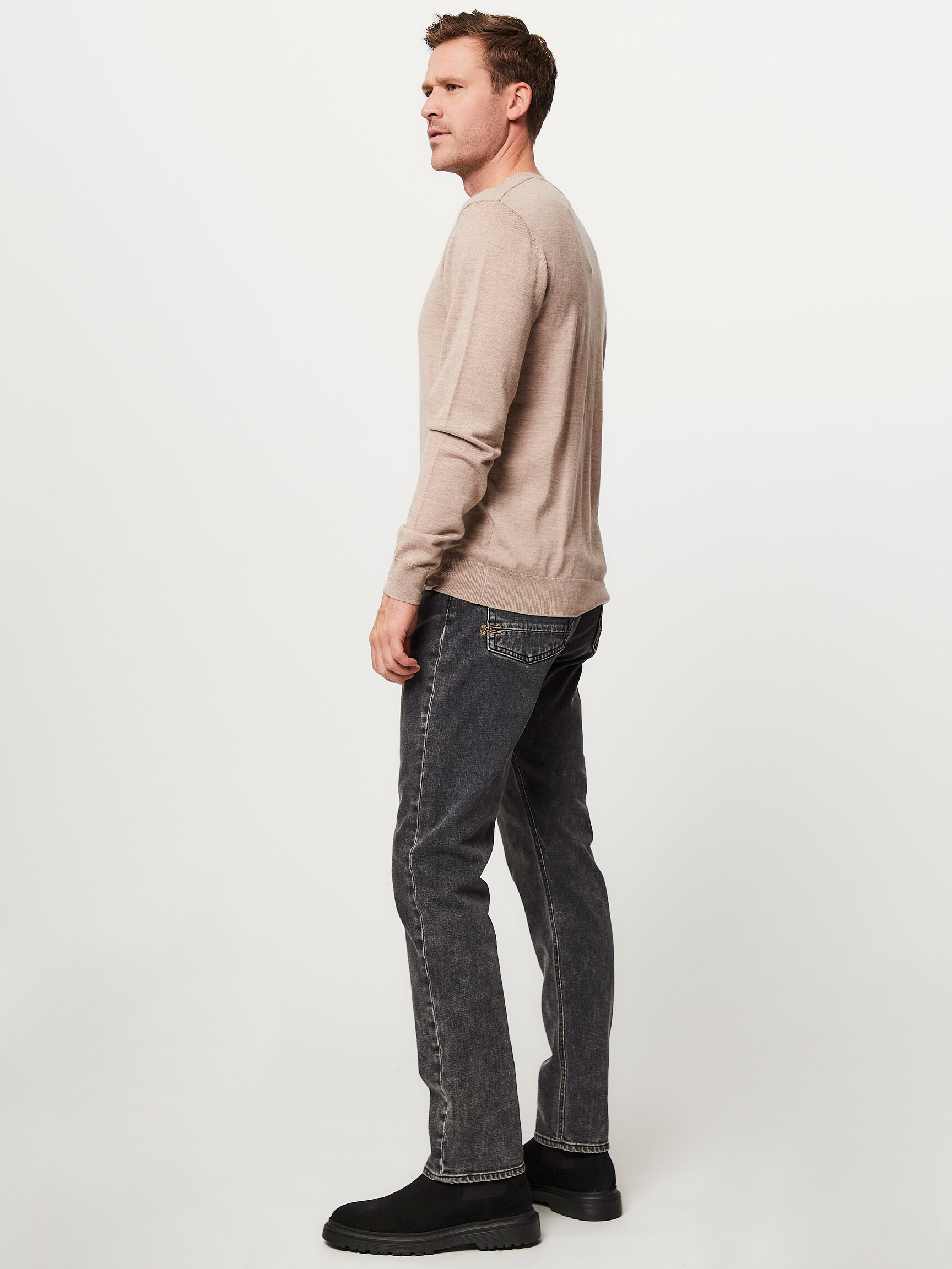 Taper, regular waist tapered fit jeans