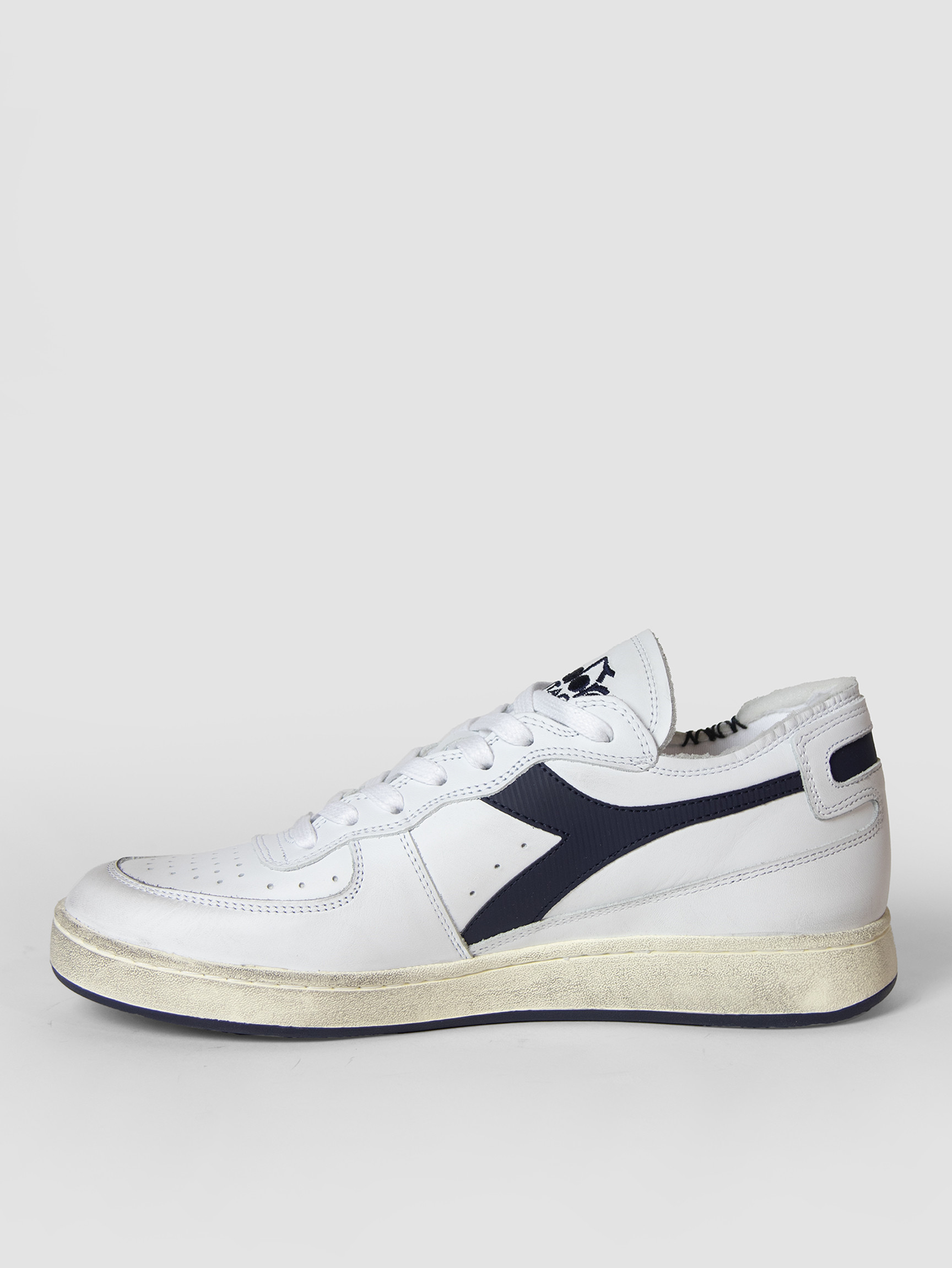 Diadora 43 hot sale