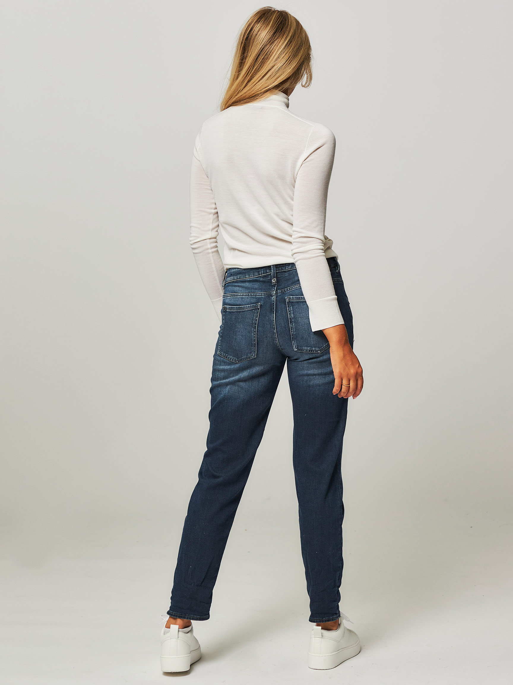 Like, low waist straight fit stretch jeans