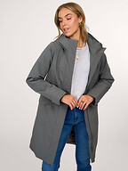 Elvine | Jassen | Parka’s en technische jassen