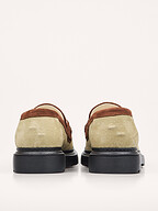 Filling Pieces | Shoes | Ballet flats and Loafers