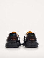 Filling Pieces | Shoes | Ballet flats and Loafers