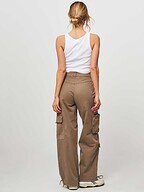Gestuz | Pants and Jumpsuits | Trousers