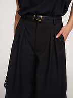 Gestuz | Pants and Jumpsuits | Shorts