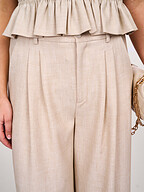 Gestuz | Pants and Jumpsuits | Trousers