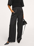 Gestuz | Pants and Jumpsuits | Trousers