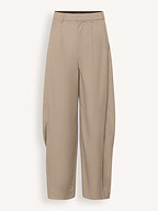 Gestuz | Pants and Jumpsuits | Trousers
