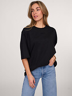 Gestuz | Tops and Blouses | T-shirts
