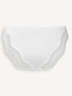 Hanro | Lingerie and Nightwear | Lingerie