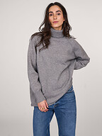 Haute L'Amitié | Sweaters and Cardigans | Turtlenecks