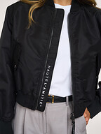 Haute L'Amitié | Jassen | Jacks