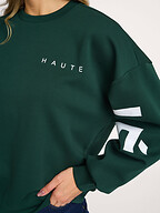 Haute L'Amitié | Truien en Vesten | Sweaters en hoodies