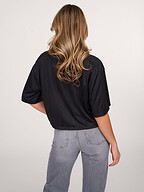 Haute L'Amitié | Tops en Blouses | T-shirts