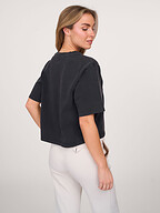 Haute L'Amitié | Tops en Blouses | T-shirts