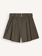 Johny | Pants and Jumpsuits | Shorts