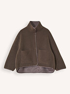 Knit-ted | Outerwear | Fake Fur