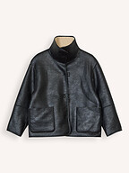 Knit-ted | Outerwear | Fake Fur