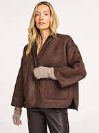 Knit-ted | Outerwear | Fake Fur