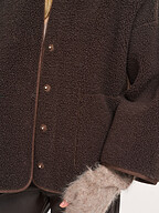 Knit-ted | Outerwear | Fake Fur