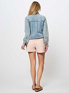 Knit-ted | Jeans | Shorts