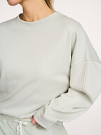 Knit-ted | Sweaters and Cardigans | Sweaters and hoodies