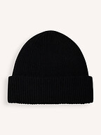Le Bonnet | Accessories | Hats and Beanies