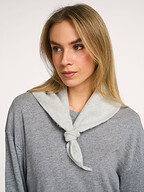 Le Bonnet | Accessories | Scarves