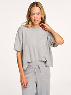 Lisa Yang | Truien en Vesten | Truien