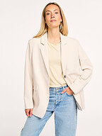 Majestic Filatures | Tops en Blouses | T-shirts