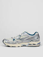 Mizuno | Shoes | Sneakers