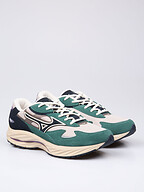 Mizuno | Shoes | Sneakers