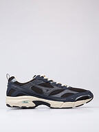 Mizuno | Shoes | Sneakers